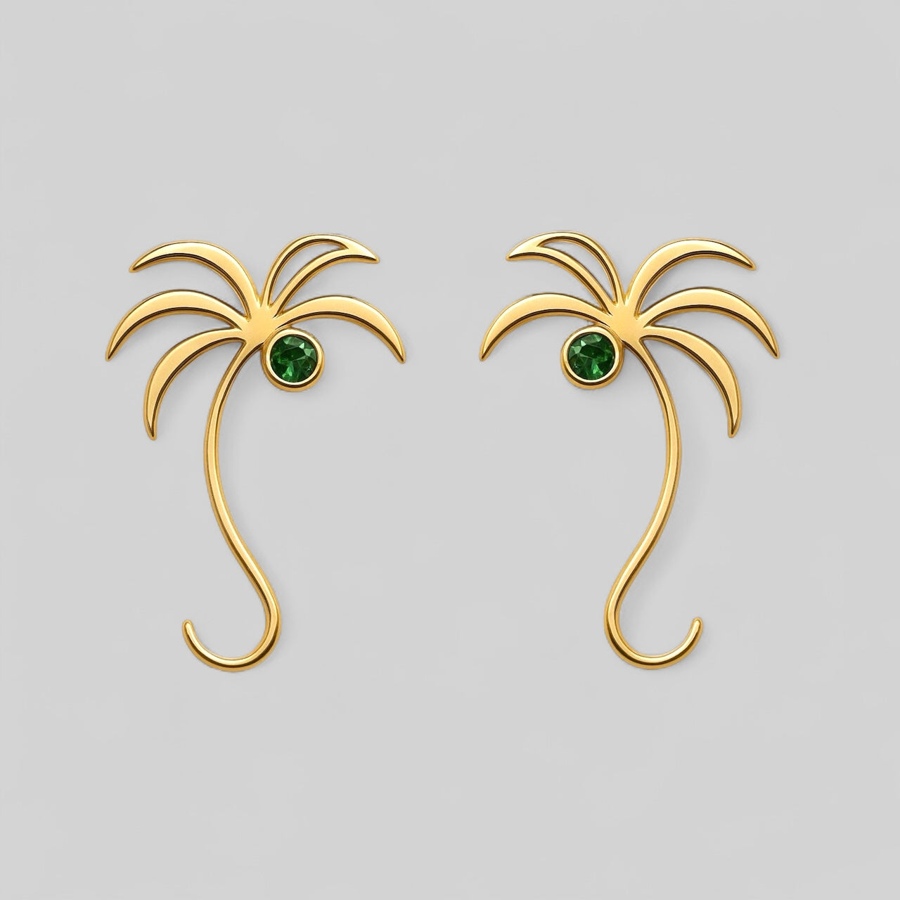 Palm Breeze on Emerald Island – Palm tree earrings with green zirconia – Earrings made of 925 silver 18K gold-plated