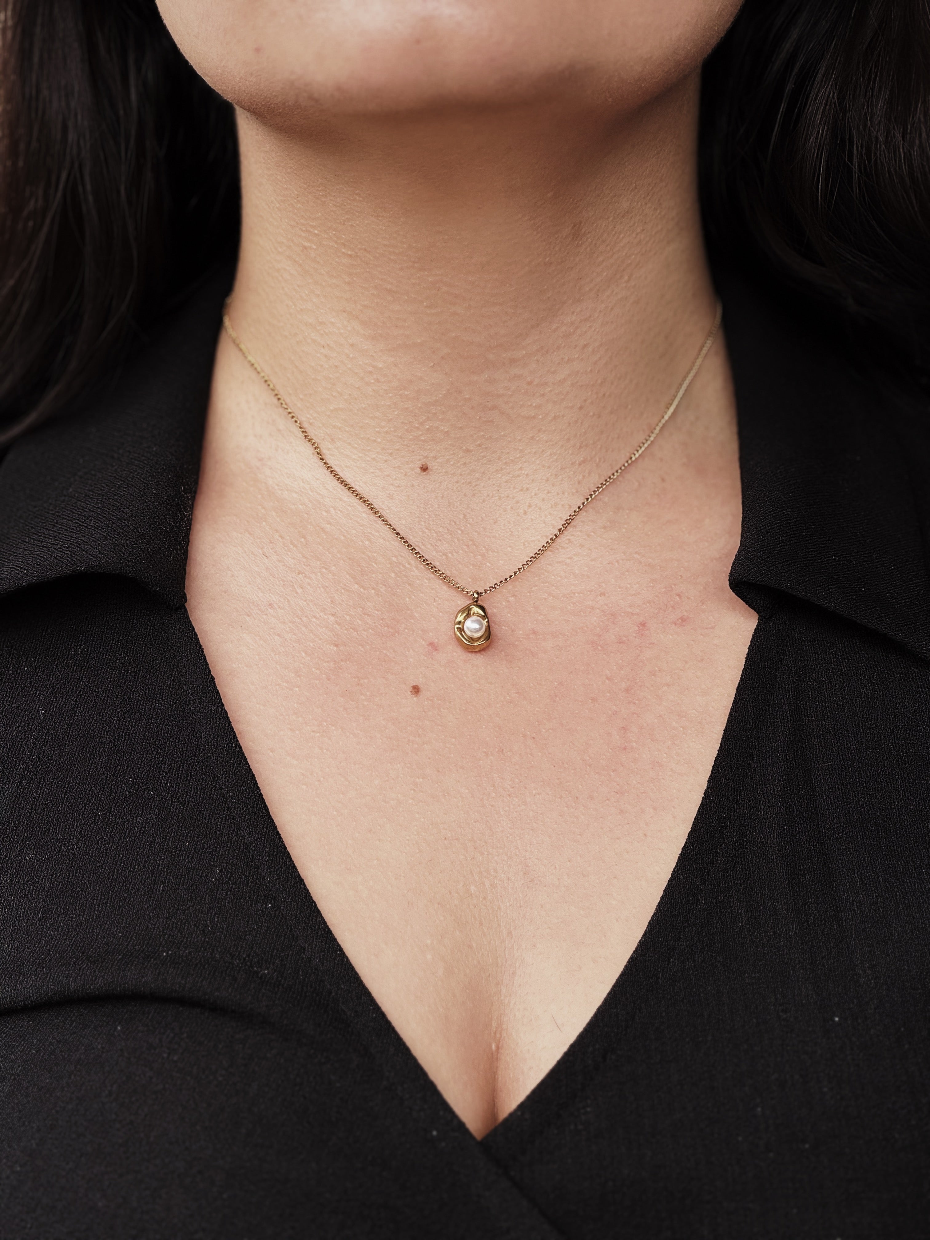 Pearl Pendant Necklace – 18K Gold Plated Stainless Steel