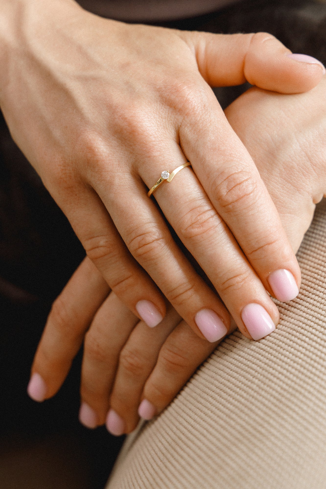 333 gold ladies ring with zirconia Ø 3mm - hug