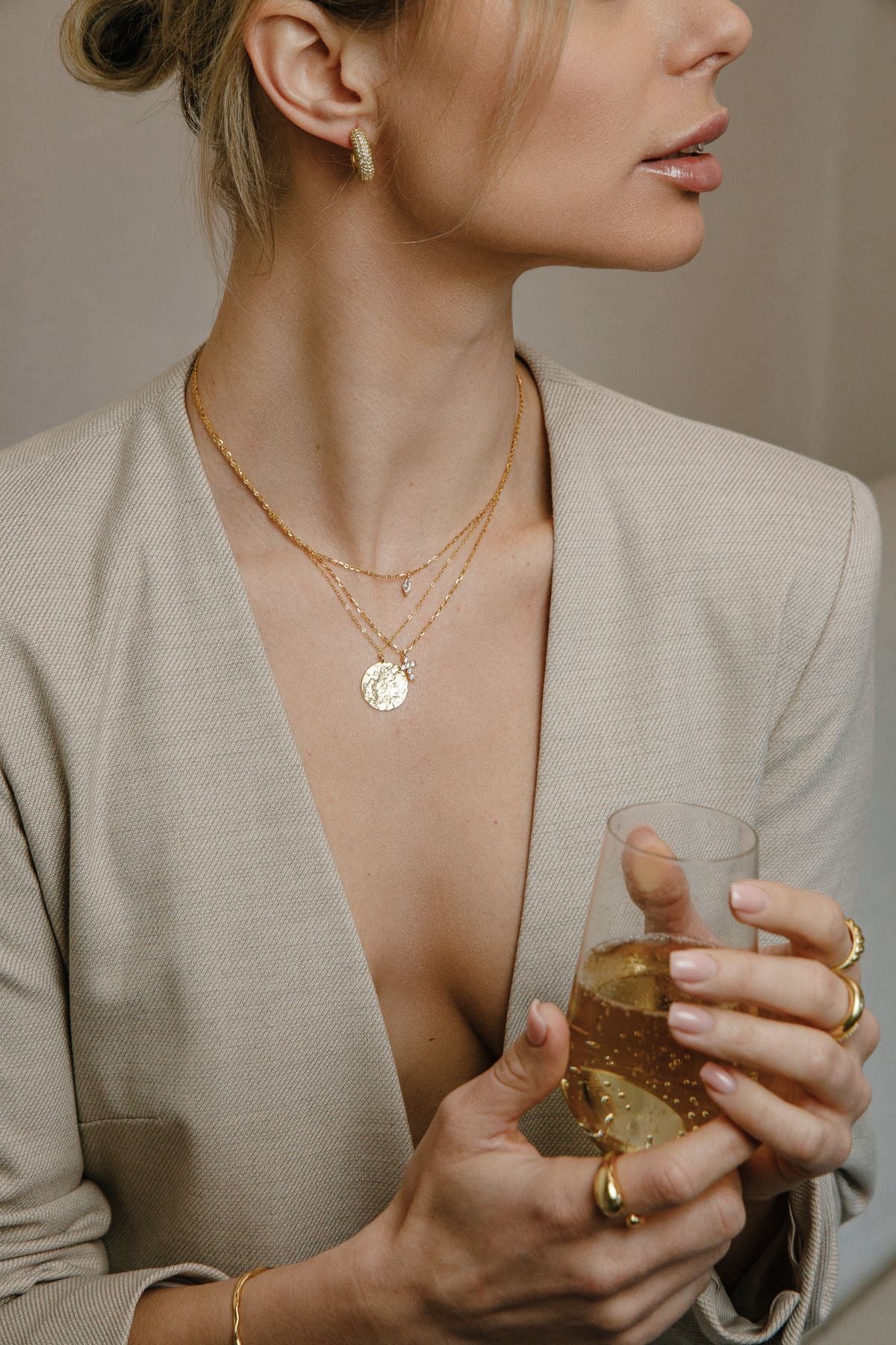 Runde Welt Gravur Münzen zweiseitige Travel-Lover Halskette 925 Silber 18K vergoldet - NINASIA