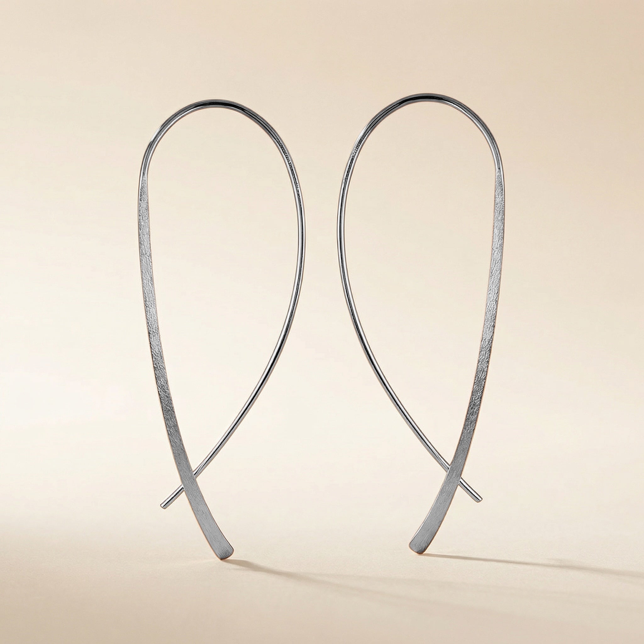 Essential Organic Flow Ohrhänger aus 925 Sterling Silber oder vergoldet - NINASIA