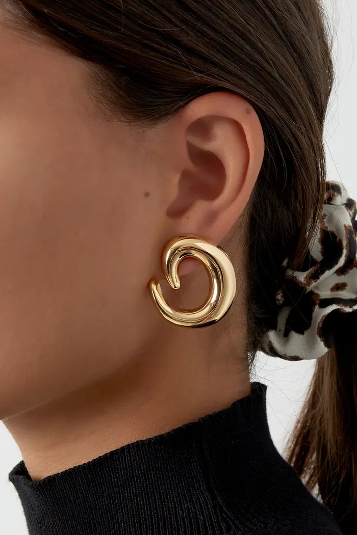 Chunky Chic swirl earrings in gold look made of stainless steel