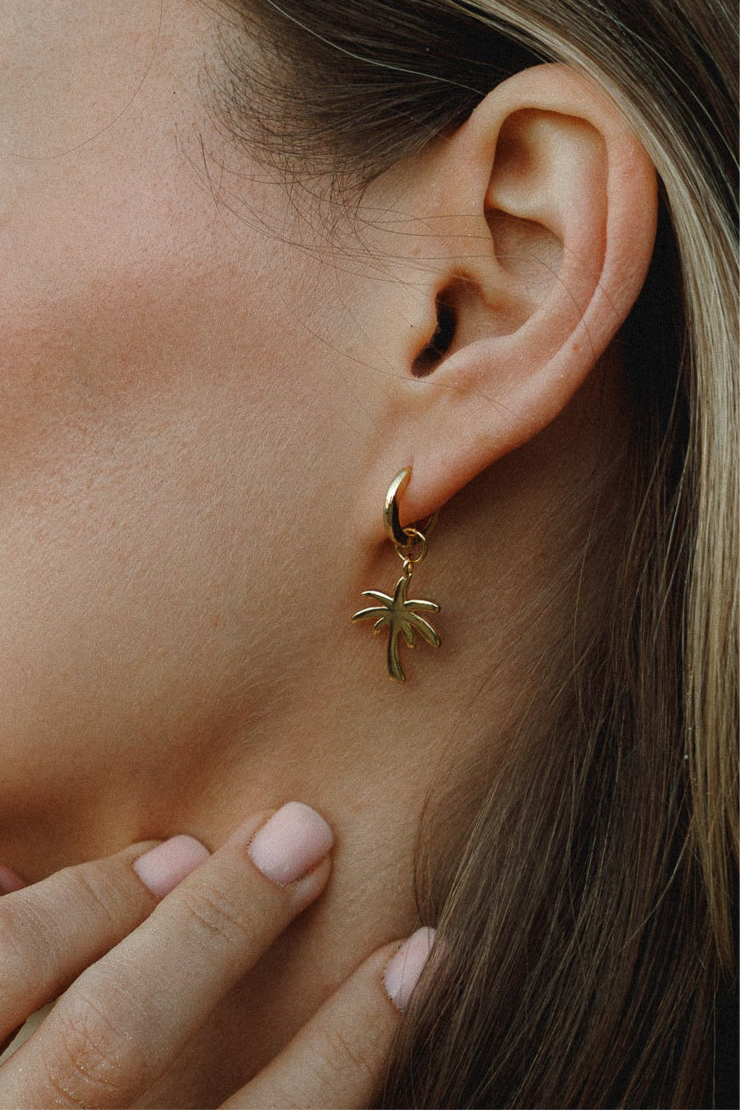 Tropical palm glow - palm tree earrings made of 925 silver 18k gold-plated