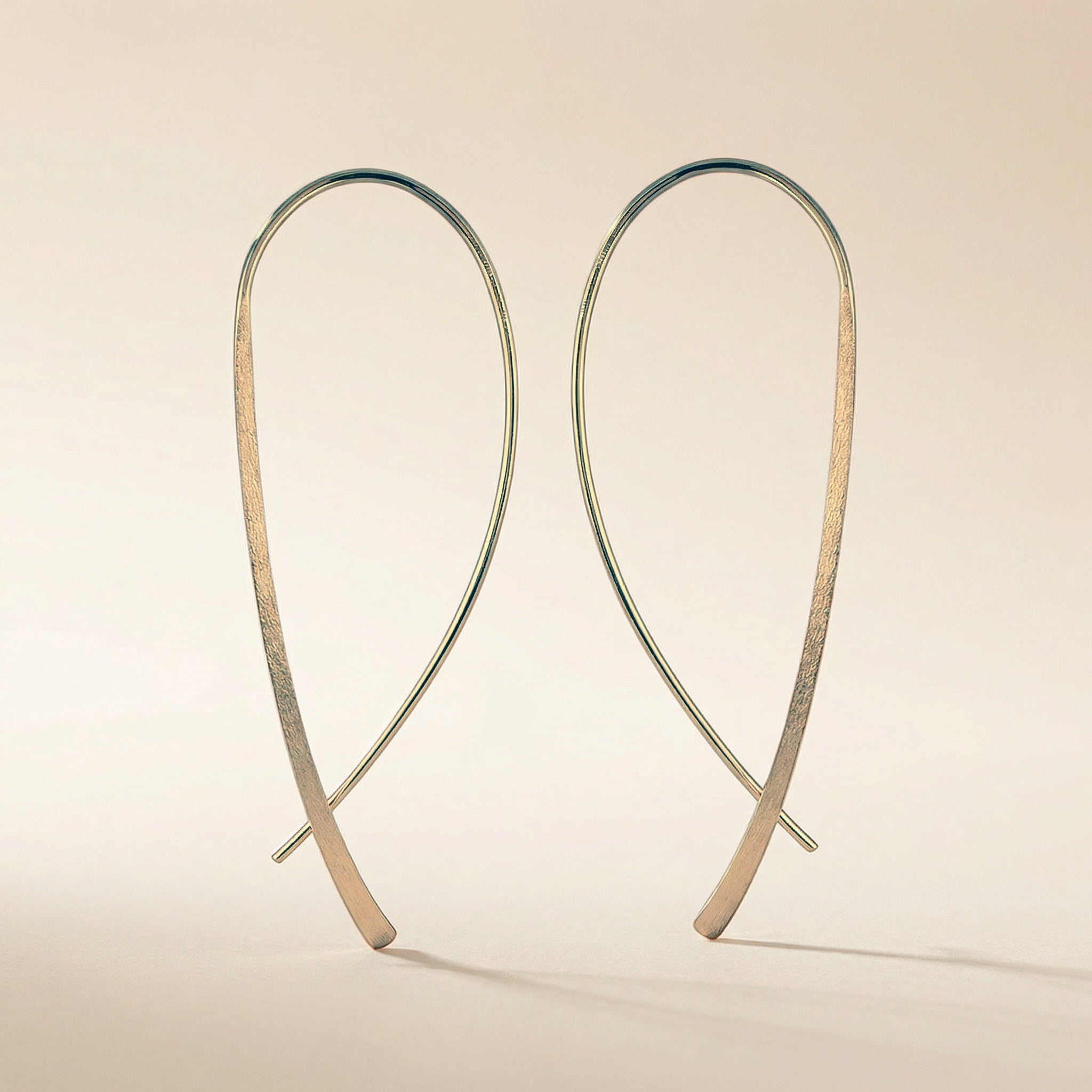 Essential Organic Flow Ohrhänger aus 925 Sterling Silber oder vergoldet - NINASIA