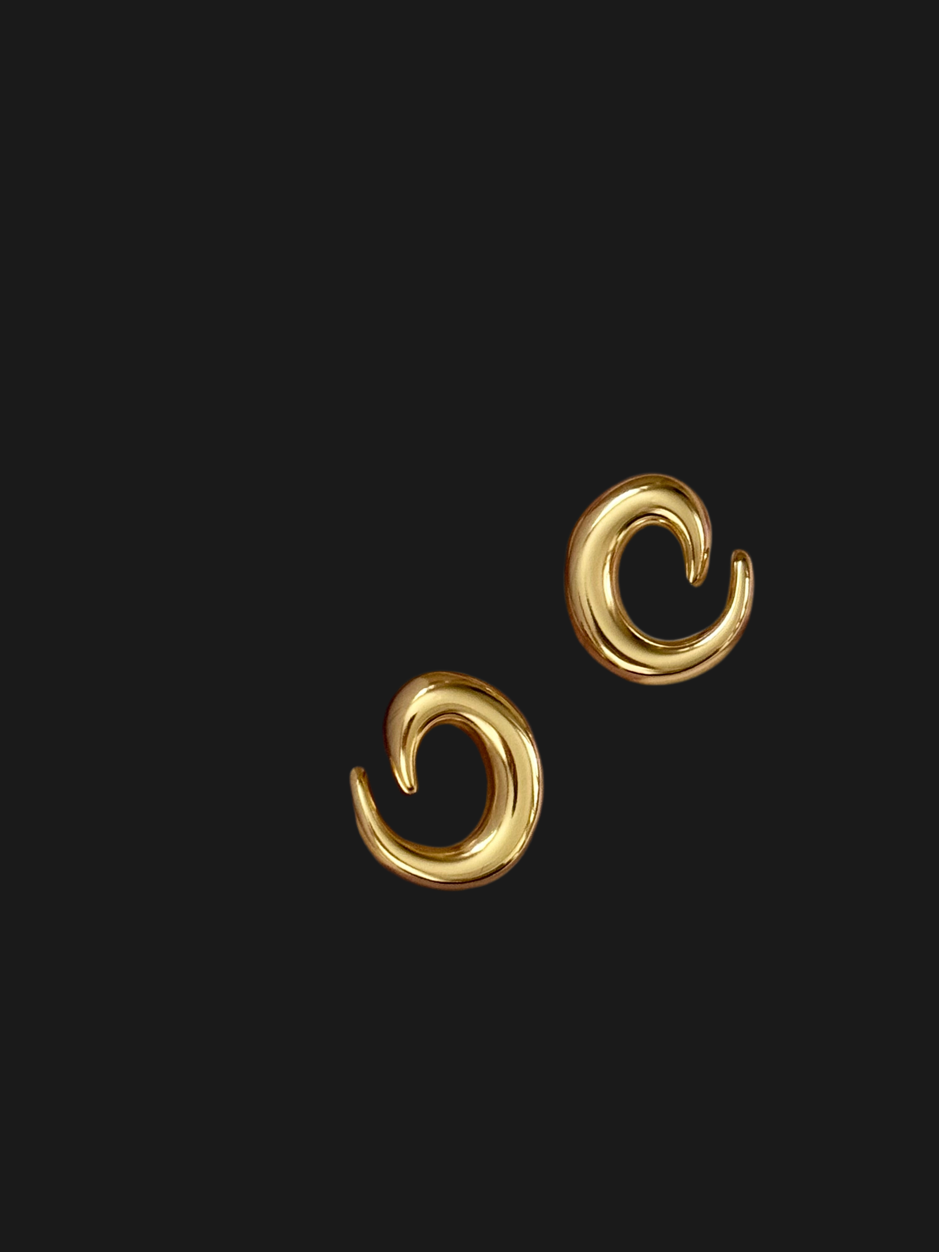 Chunky Chic Wirbel Ohrringe in Gold-Optik aus Edelstahl