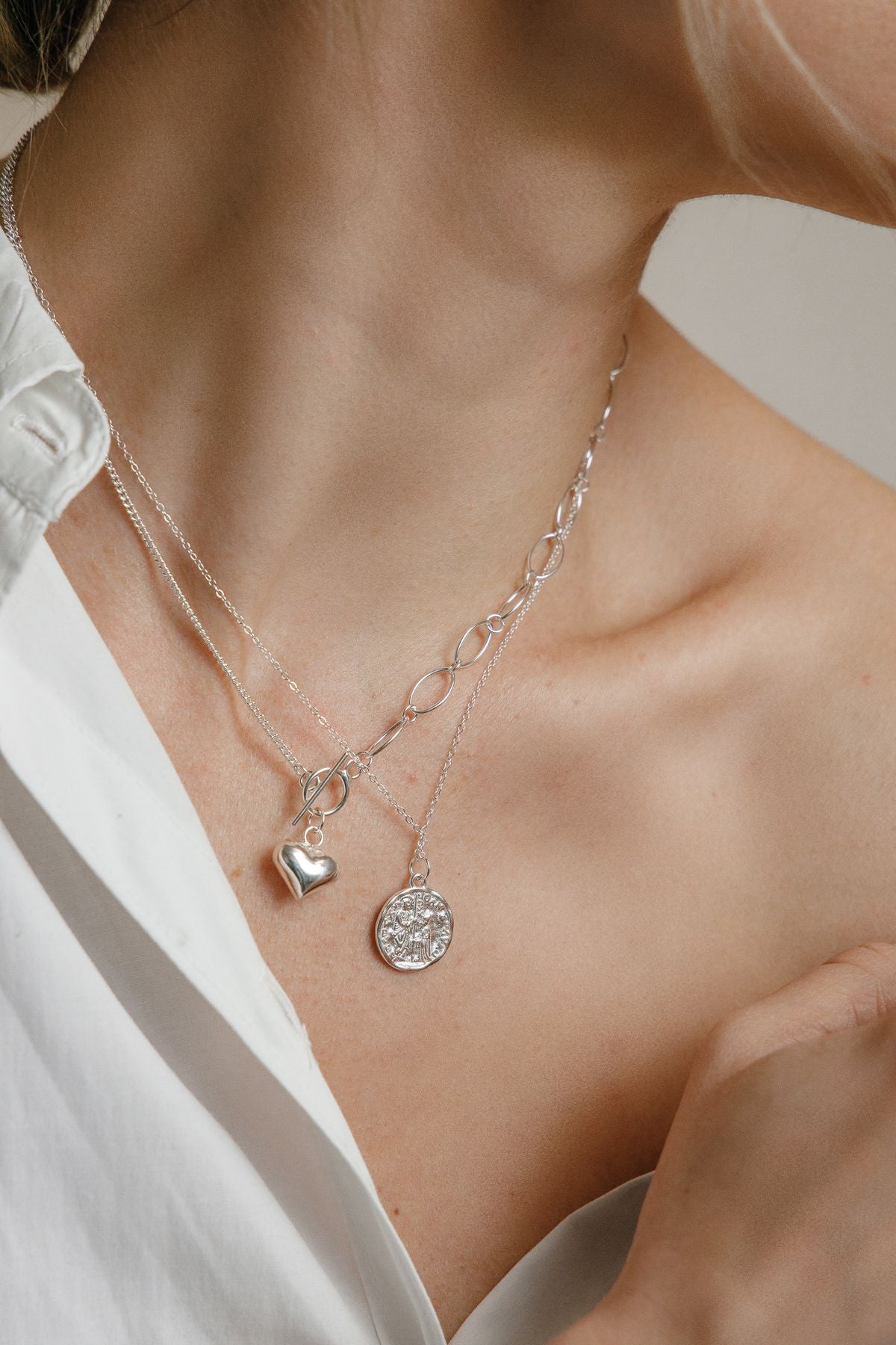 Romantic heart pendant necklace made of 925 silver