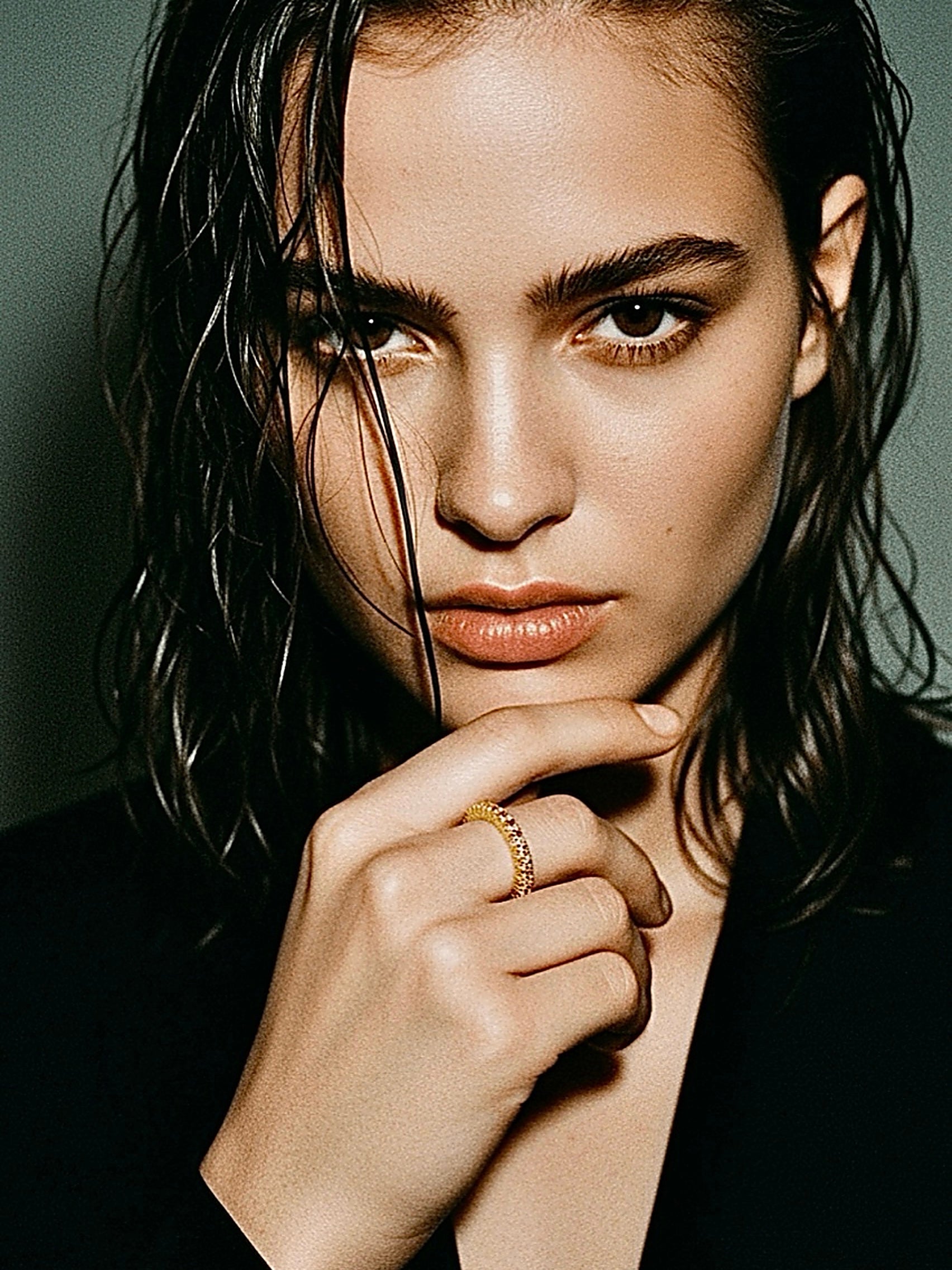 DARK CHAMPAGNE – Diamanten-Inlay Zirkonia Ring in dunkler Champagnerfarbe, aus 925 Silber 18K vergoldet