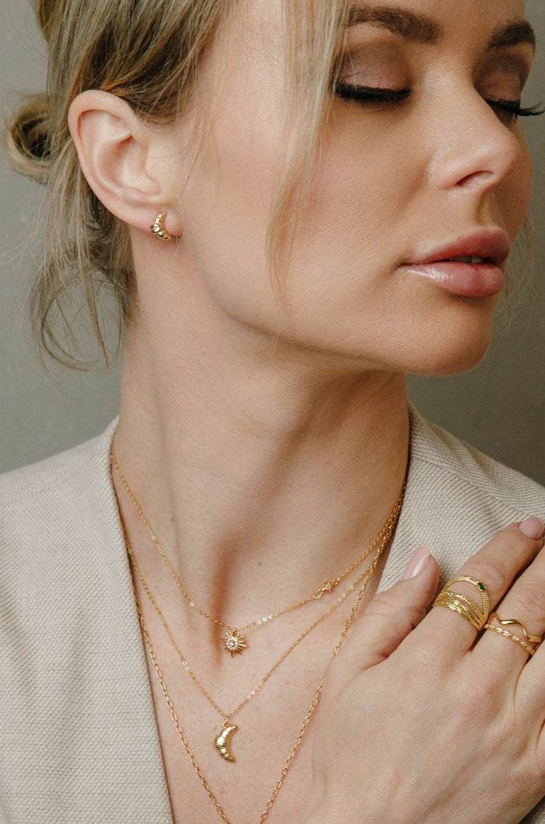 Mini Croissant Ohrstecker Ohrringe aus 925 Silber 18K vergoldet - NINASIA