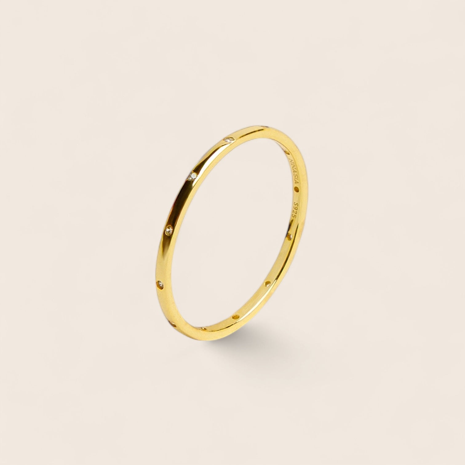 ENDLESS MINIMALIST – Layering ring with endless round zirconias, made of 925 18K gold-plated