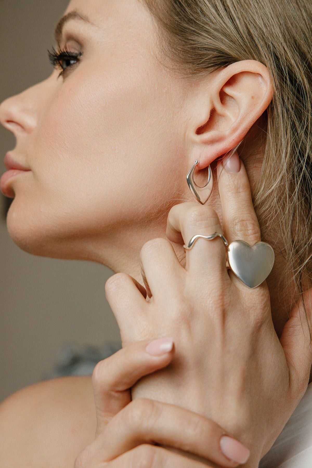 Oversized Heart-Shaped Chunky Ring 925 Silver