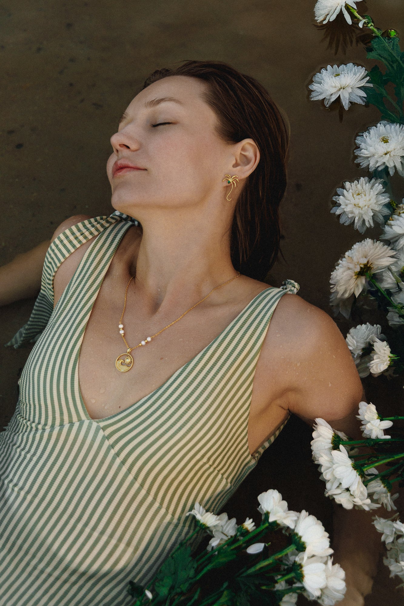 A place to be - Sun and waves necklace with genuine freshwater pearl - made of 925 silver 18k gold plated