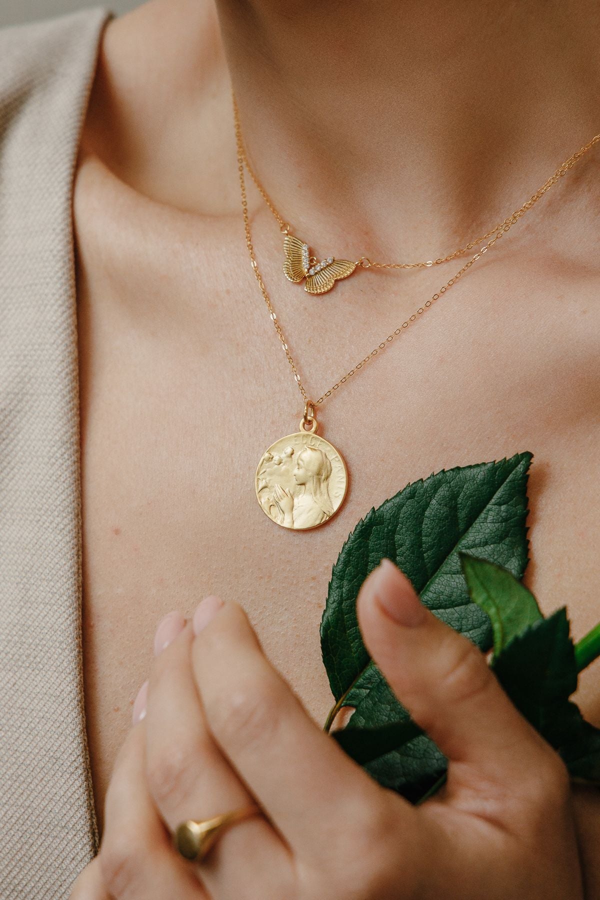 Aurora Butterfly – funkelnde Halskette aus 925 Silber 18K vergoldet - NINASIA