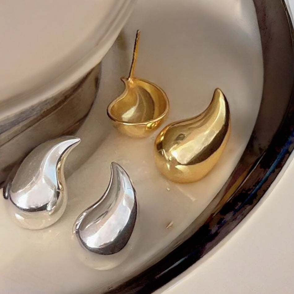 Klassische schlichte Tropfen Ohrstecker aus 925 Silber 18K vergoldet