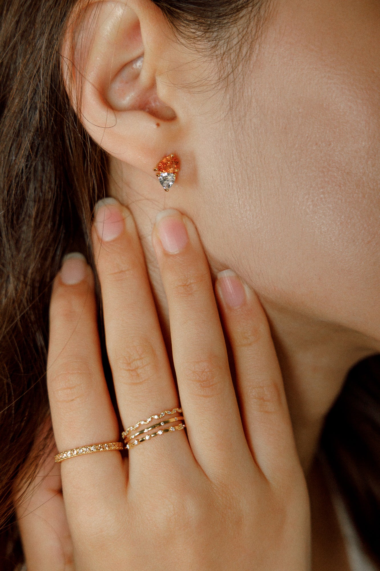 ENDLESS MINIMALIST – Layering ring with endless round zirconias, made of 925 18K gold-plated