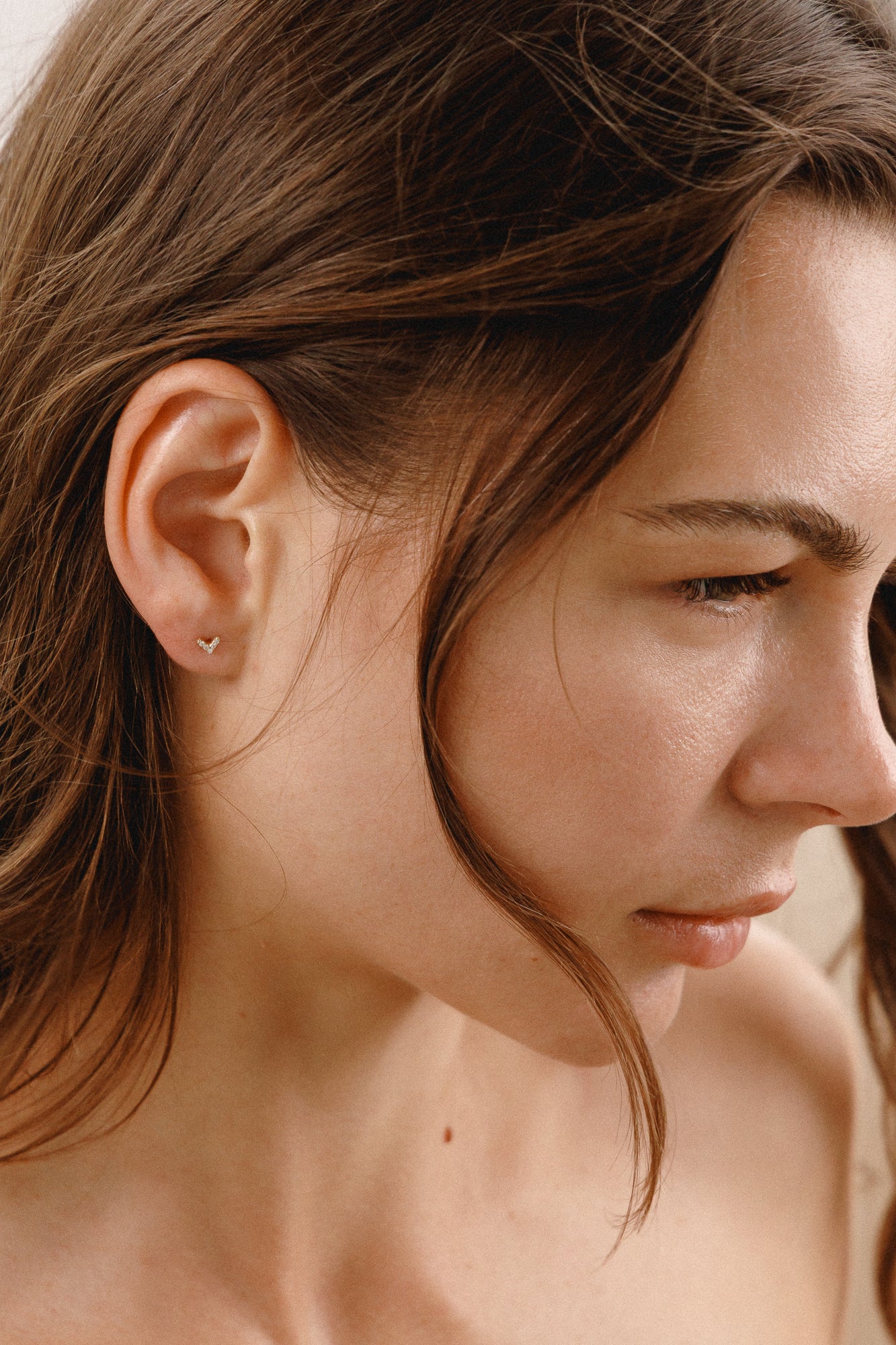 NINASIA 585er Gelbgold-Ohrstecker im Herzdesign mit Zirkonia – stilvolles Accessoire für Damen