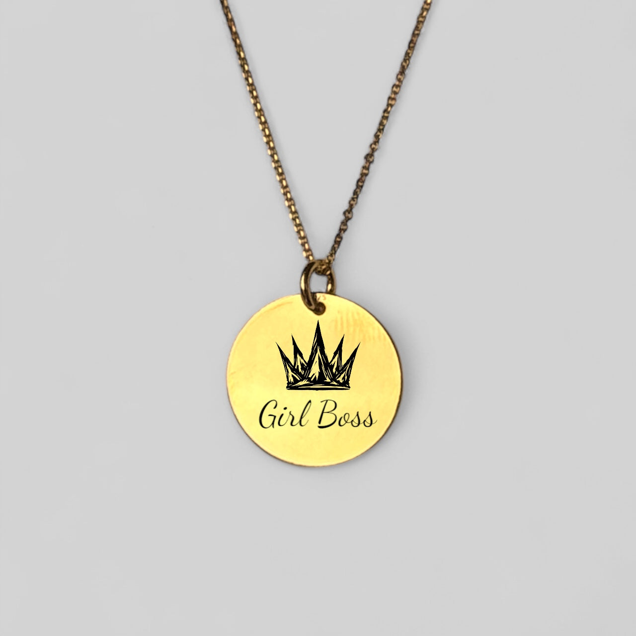 Personalized necklace – round engraved pendant – Girl Boss with crown – made of 925 silver or silver-plated