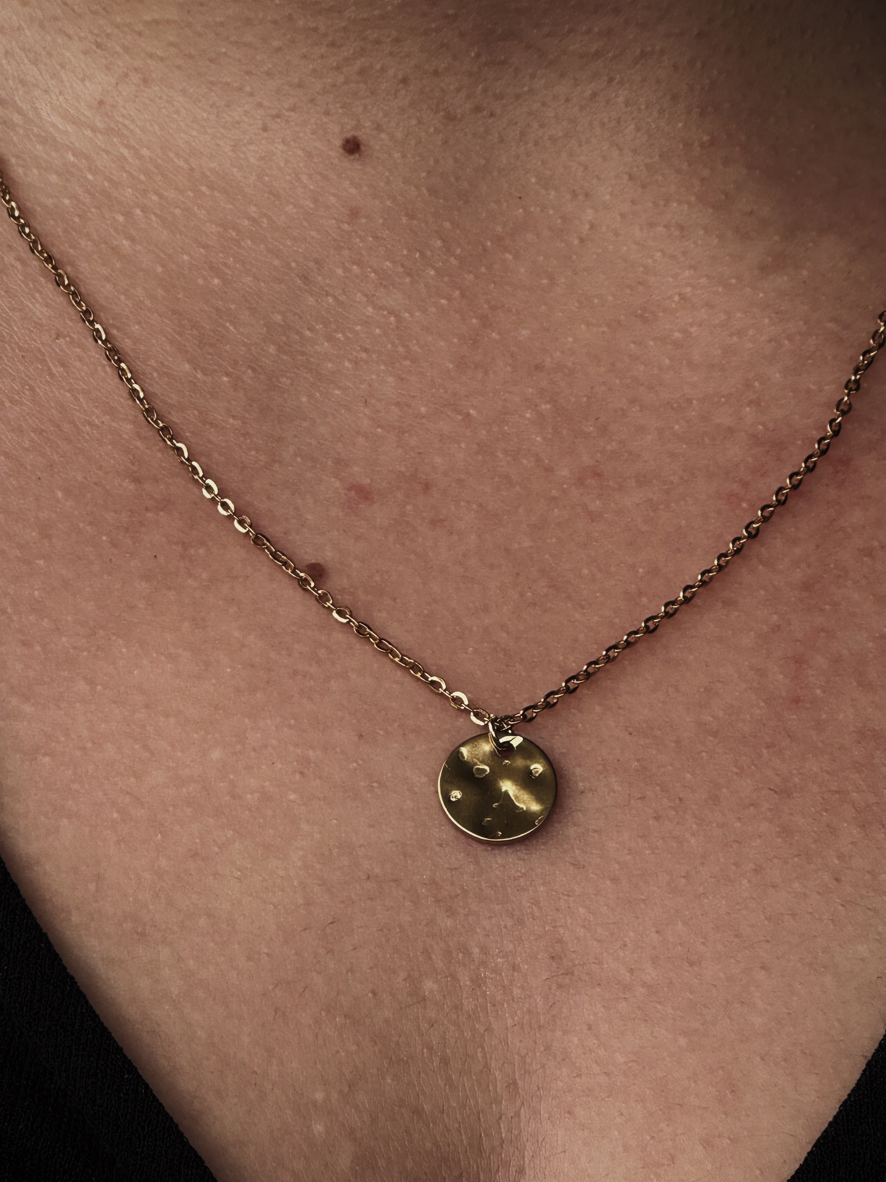 Harmony Coin Necklace – 18K Gold Plated Stainless Steel