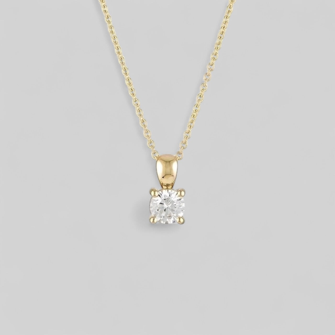 Minimalist zirconia pendant necklace made of 925 silver gold-plated