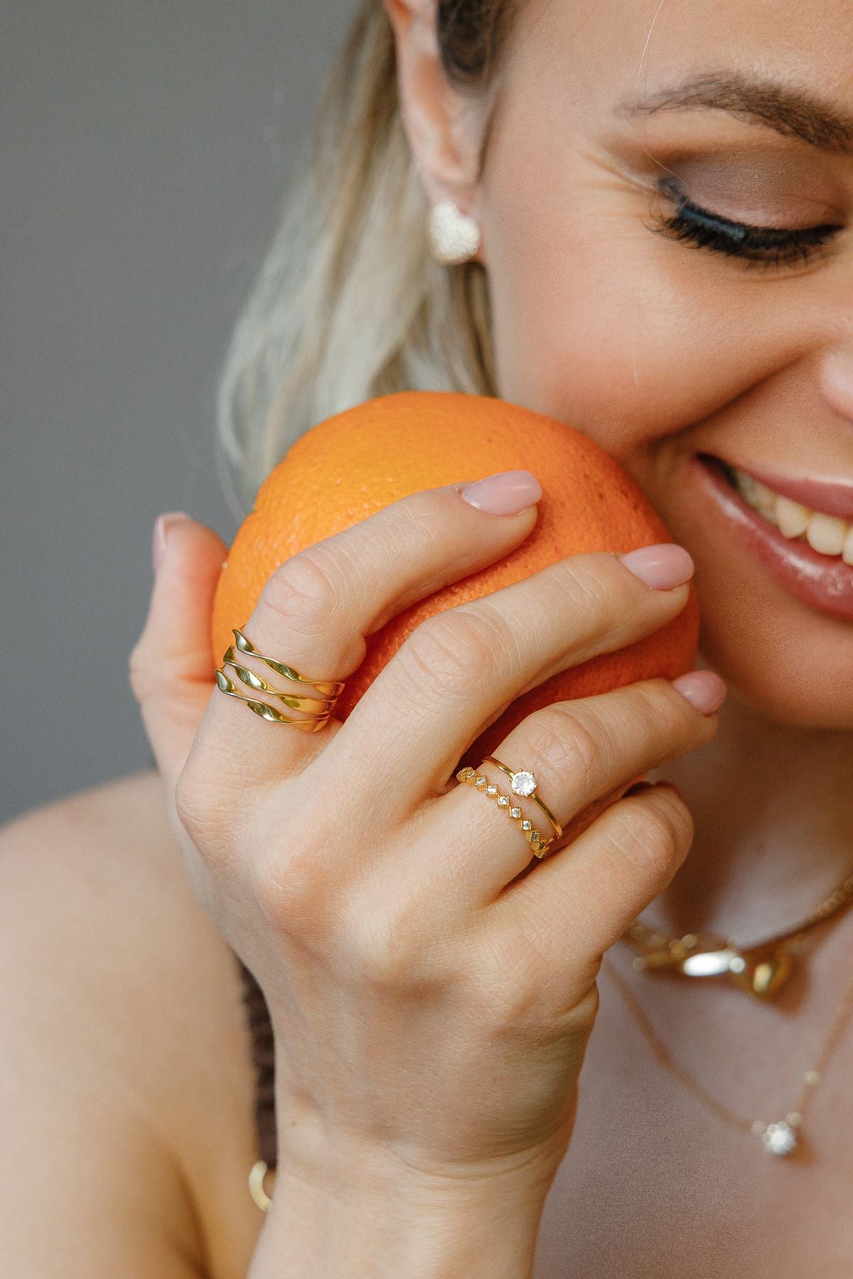 Doppellagiger Zirkonia-Ring aus 925 Silber 18K vergoldet - NINASIA