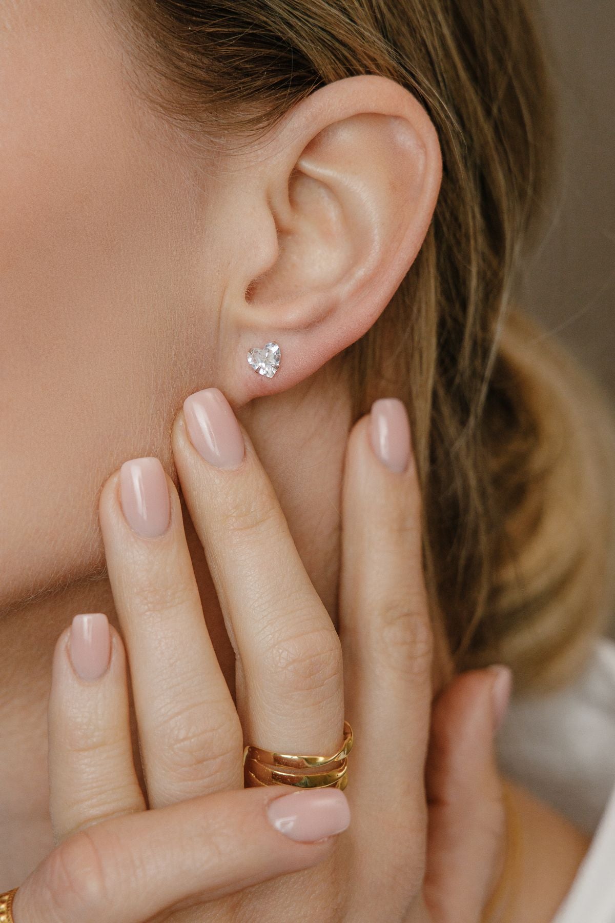 Mini-Herz-Ohrstecker mit 5mm Zirkonia aus 925er Silber