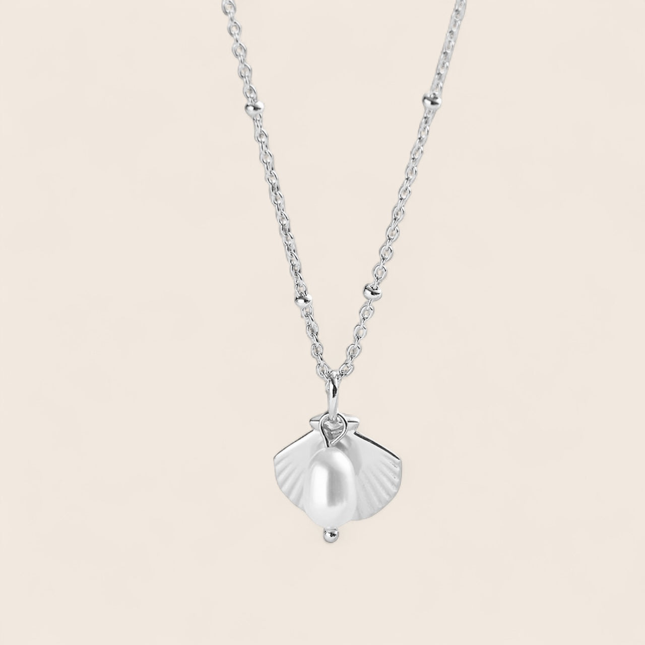 Shell with pearl “Sea Love” – Minimalist necklace in 925 silver or gold-plated 925 silver