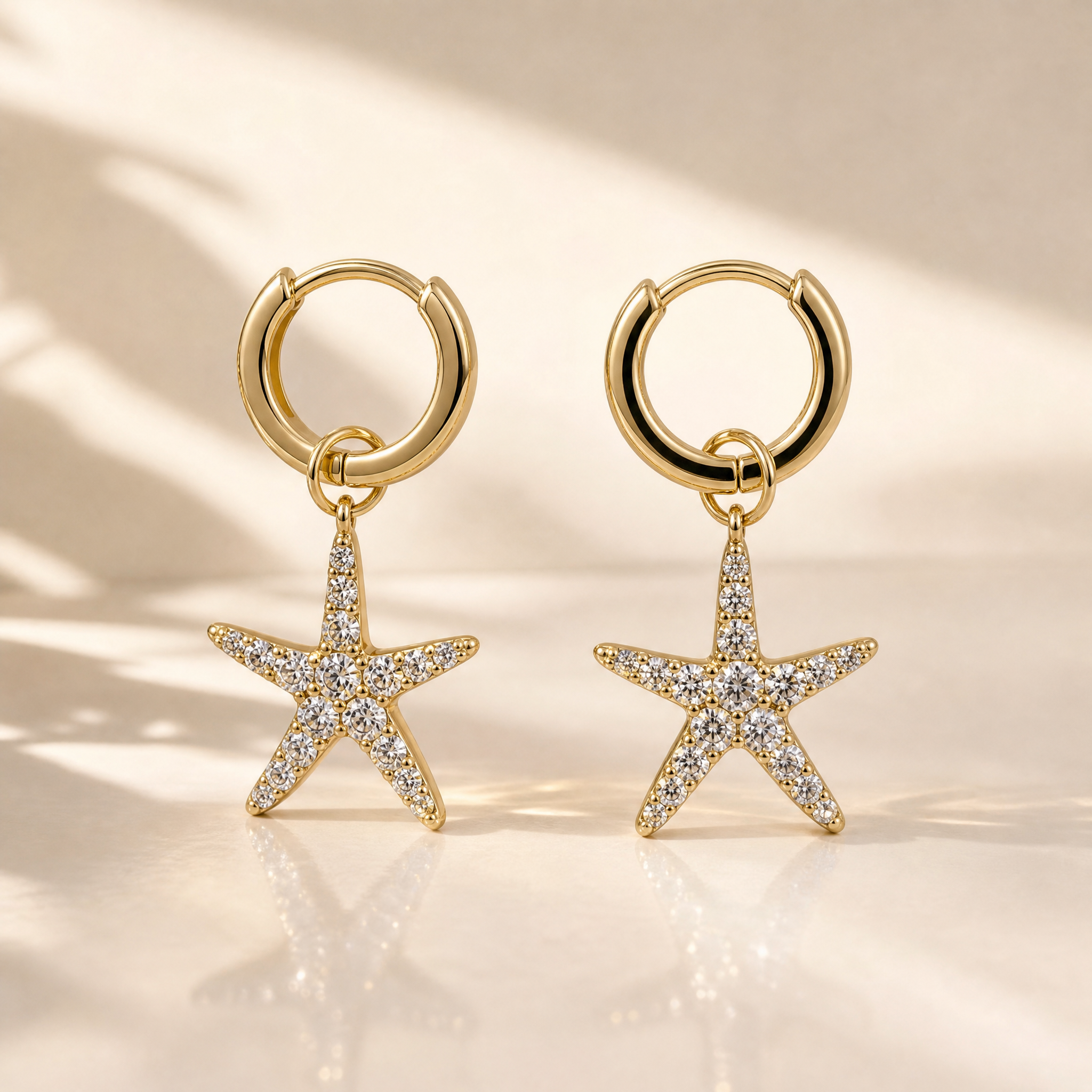 Stardust Coast - Seestern Ohrringe mit Zirkonia - aus 925 Silber 18k vergoldet - NINASIA