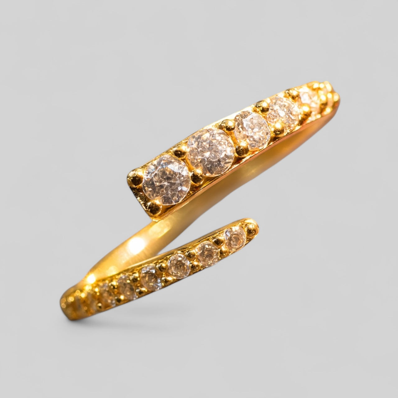 Ring Umarmung mit Zirkonia Diamaten-Inlay 925 Silber 18K vergoldet