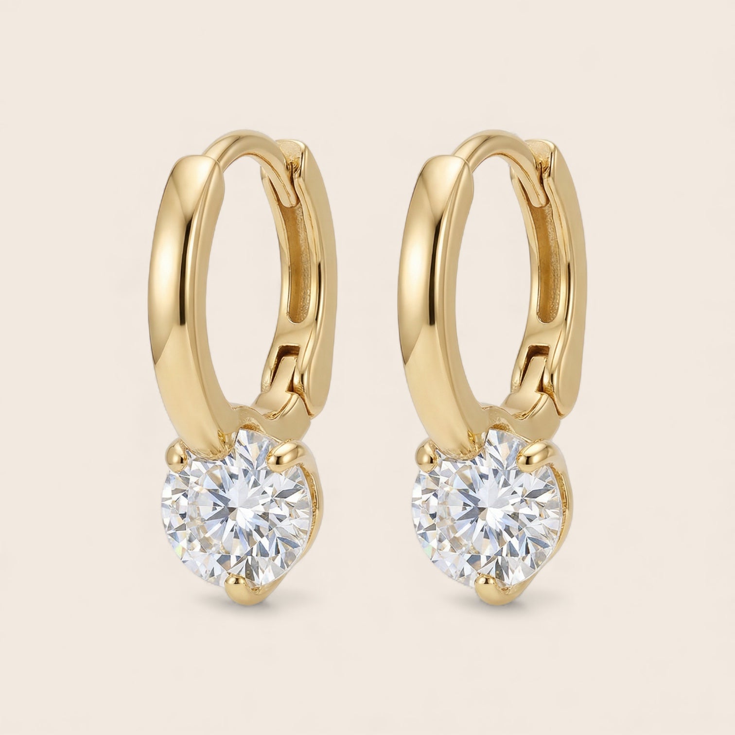 Classic sparkling zirconia hoop earrings made of 925 silver gold-plated
