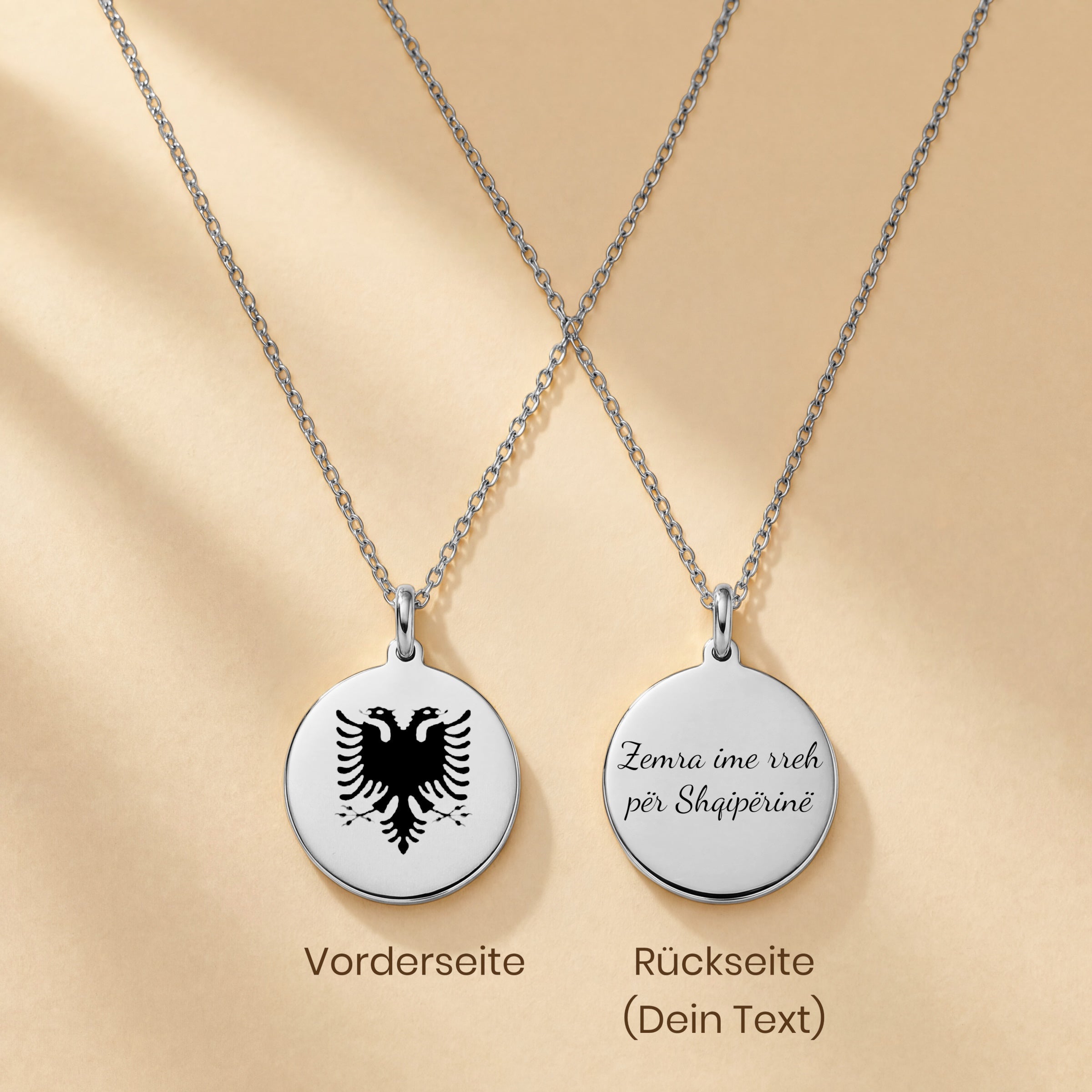 Heimat Schmuck – Albanien Adler Anhänger mit Gravur-Vorschlag „Zemra ime rreh për Shqipërinë” – Zeichen der Verbundenheit mit Albanien