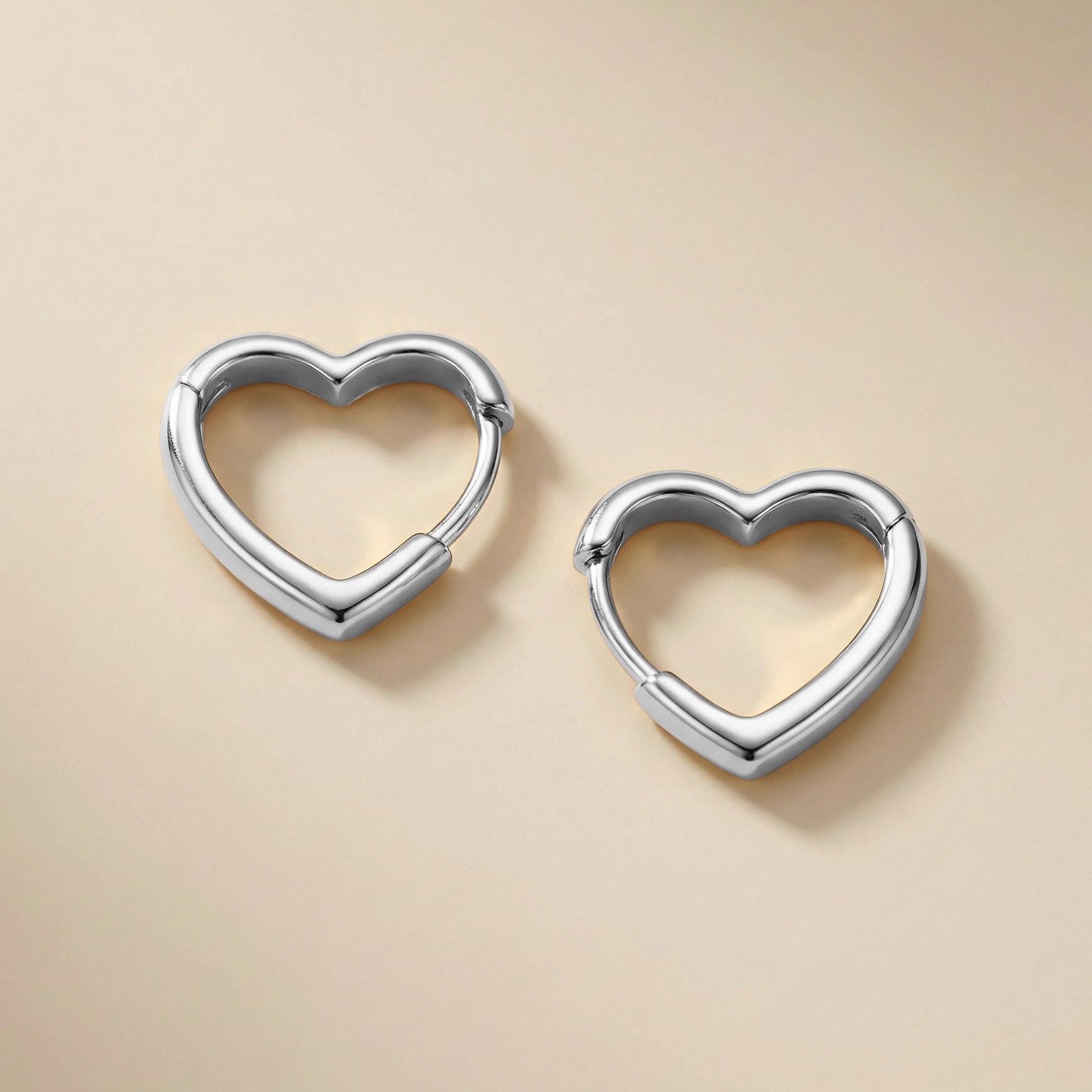 Klappcreolen Herz 3D - Ohrringe aus 925er Silber 18K vergoldet - NINASIA