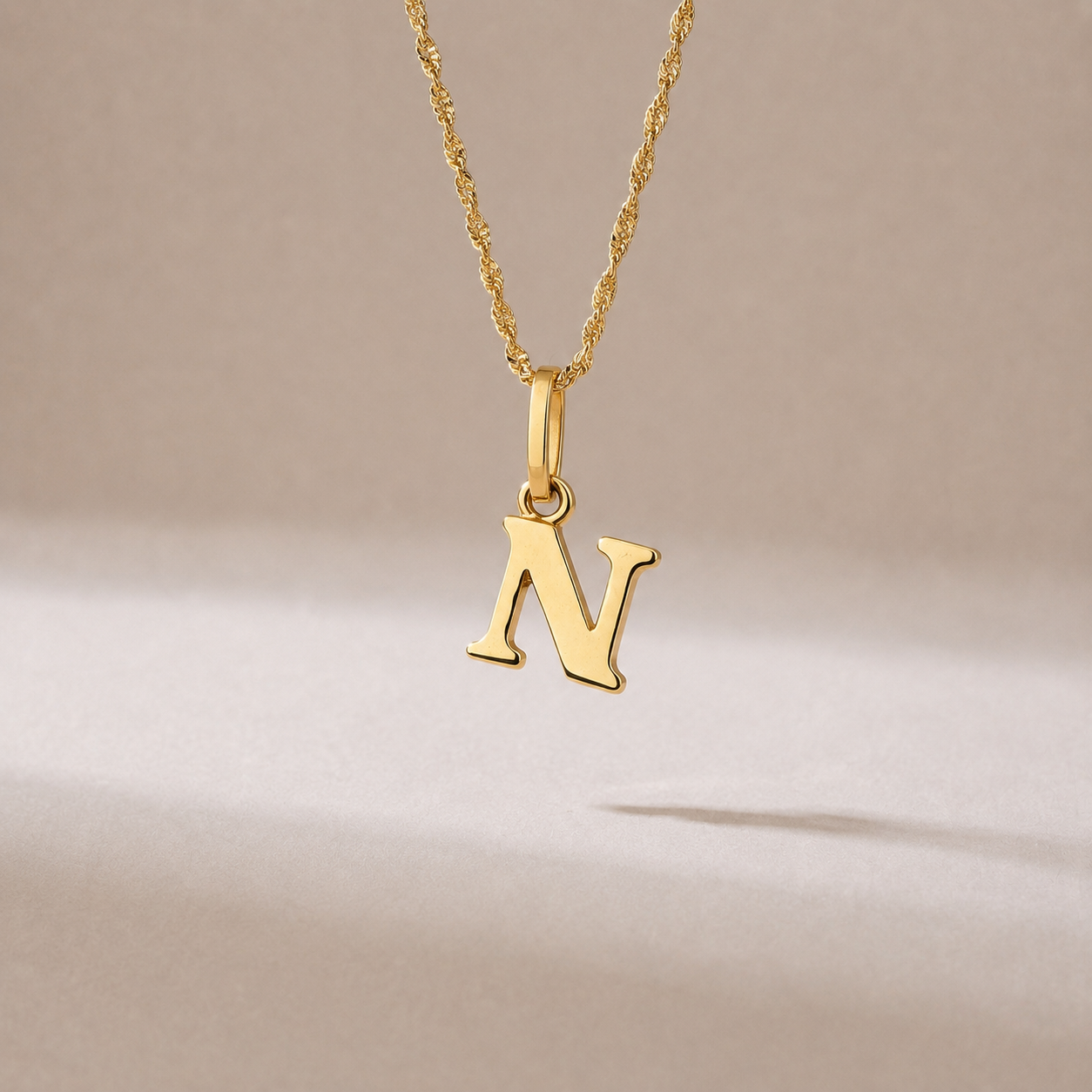 Or – Pendentif Lettre Inita en Or 333 avec ou sans chaîne