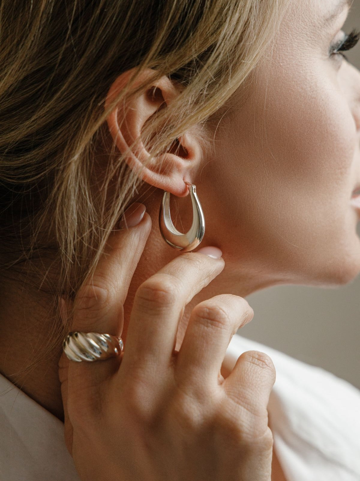 Schmuck als Geschenk für Brautjungfern wählen