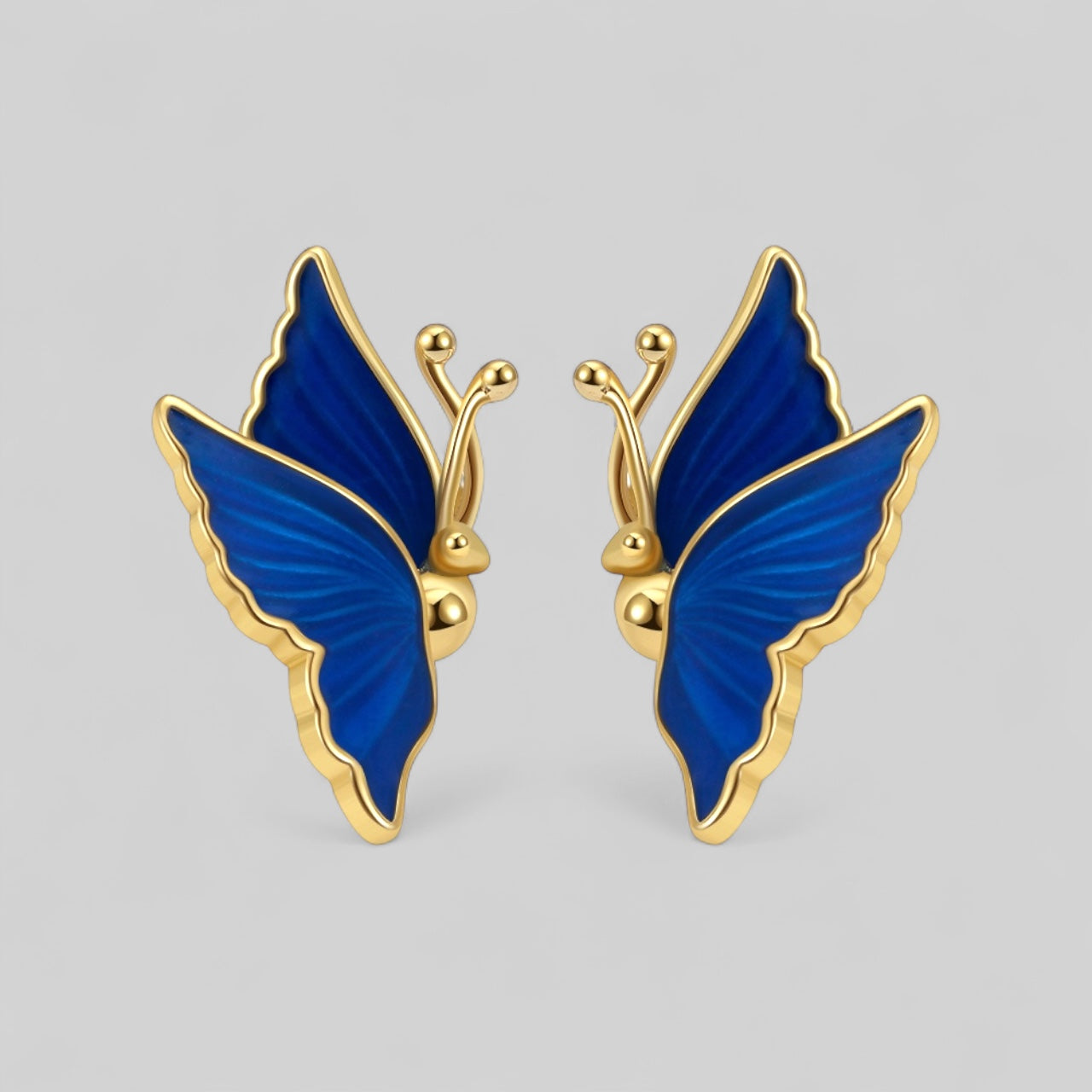 Blue Butterfly – Zierliche 3D-Schmetterlings-Ohrstecker - Ohrringe aus 925 Silber 14k vergoldet