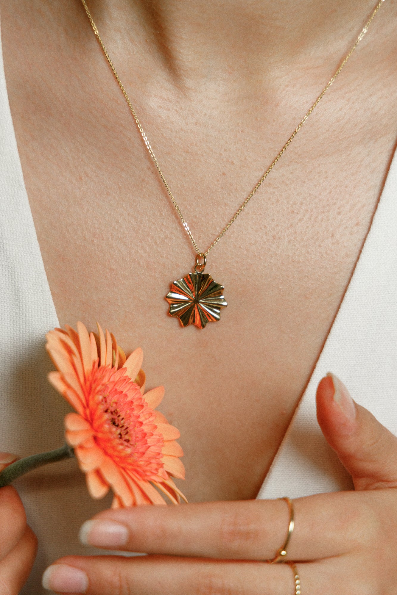 Statement Flower Halskette aus 925 Silber 14K vergoldet