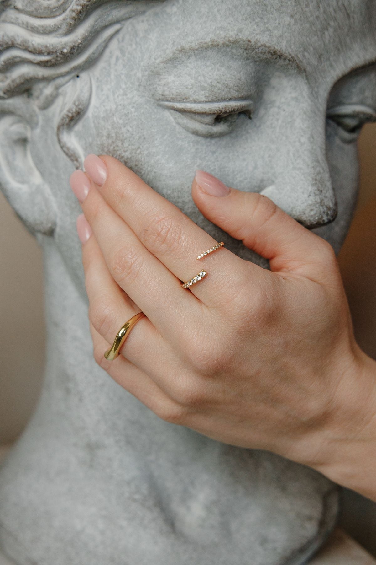 Ring Umarmung mit Zirkonia Diamaten-Inlay 925 Silber 18K vergoldet