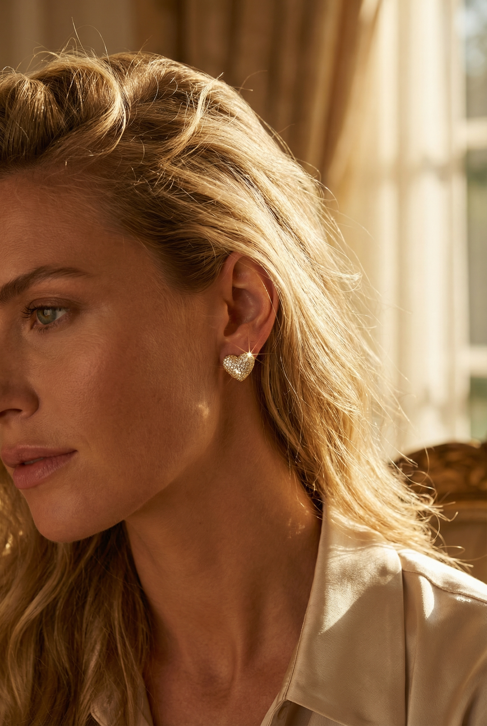 Massive Herz Creolen mit Zirkonia aus 925 Silber vergoldet - NINASIA