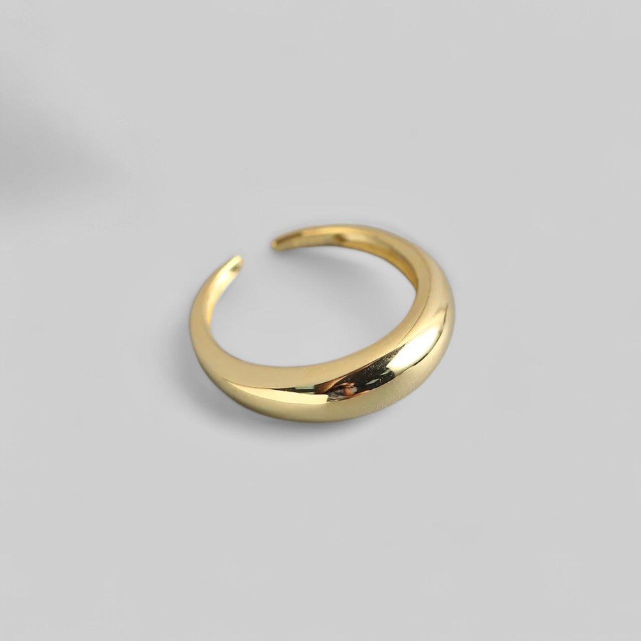 Minimalistischer Klassischer Ring – aus 925er Silber vergoldet