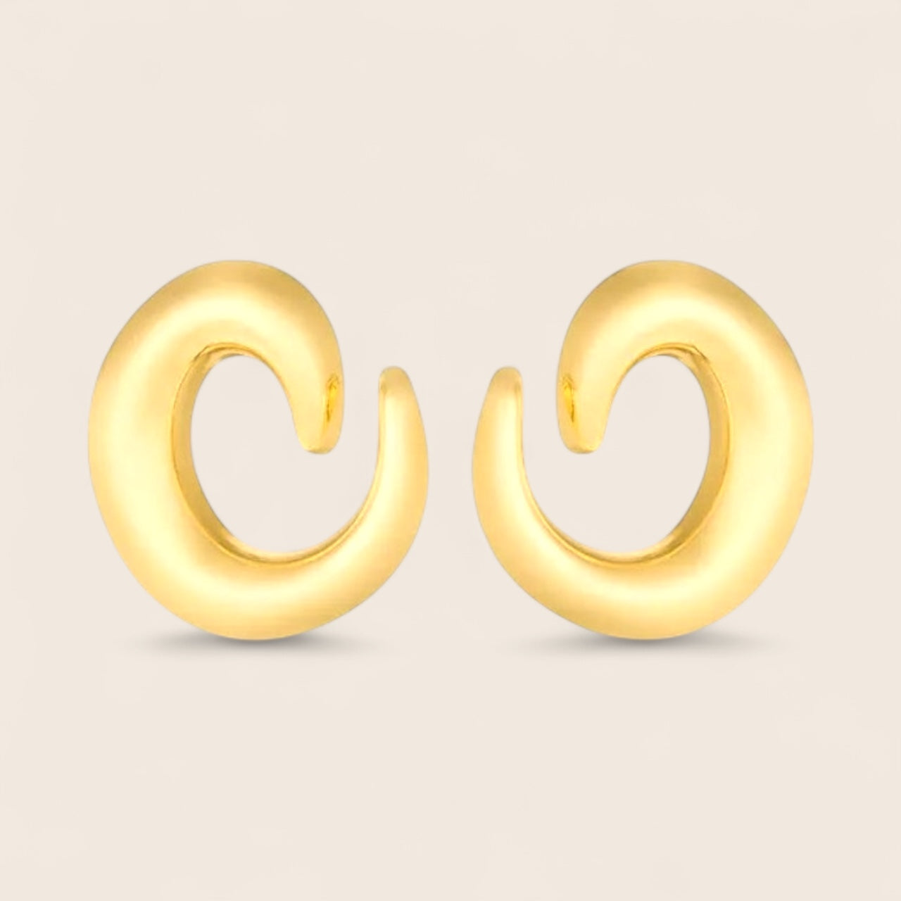 Chunky Chic swirl earrings in gold look made of stainless steel