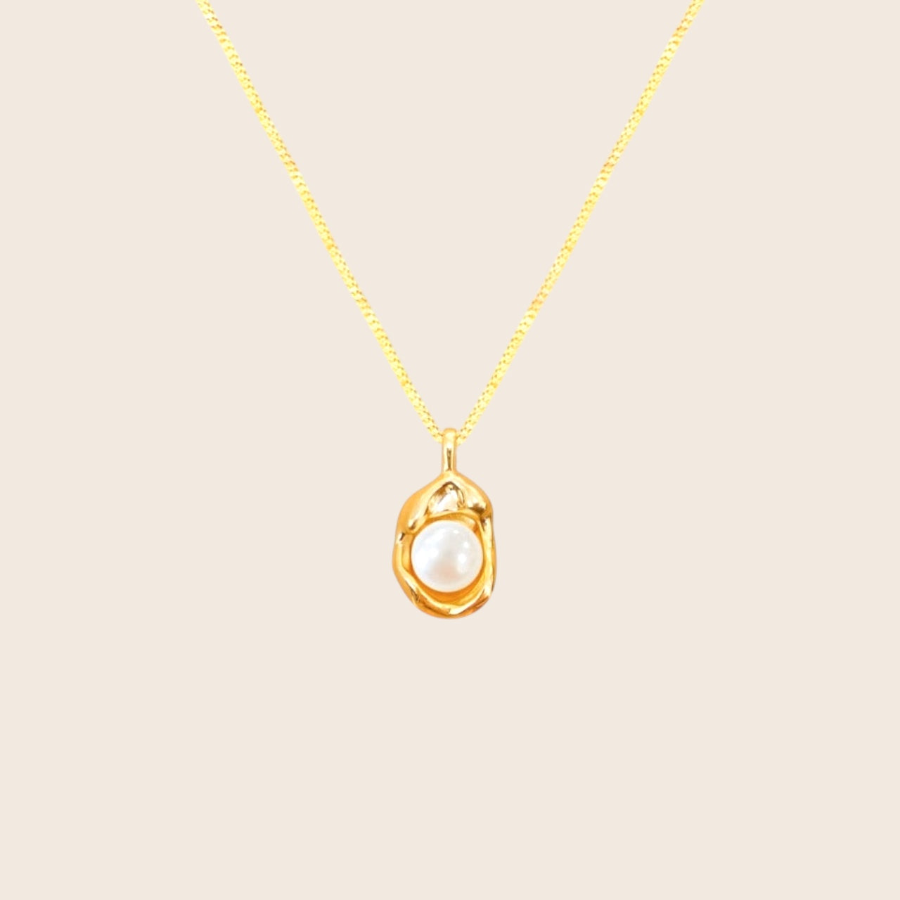 Pearl Pendant Necklace – 18K Gold Plated Stainless Steel
