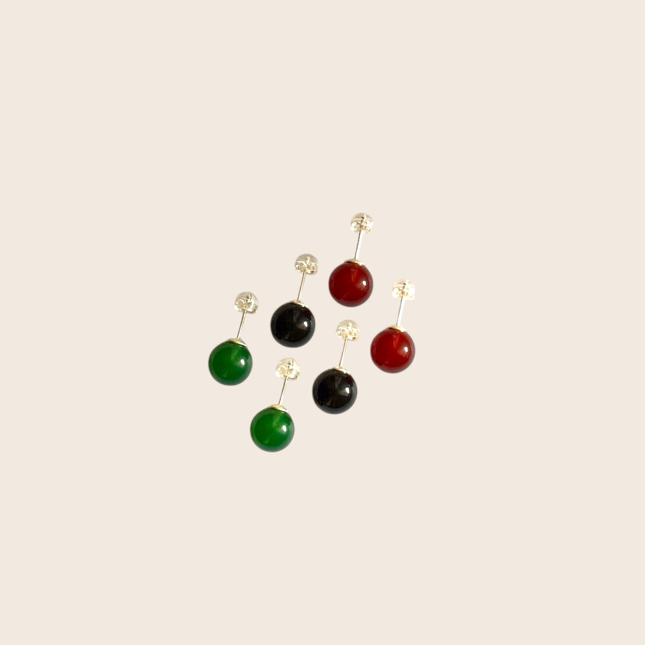 Agathe round stud earrings in green, red or black 10 mm – earrings 925 silver