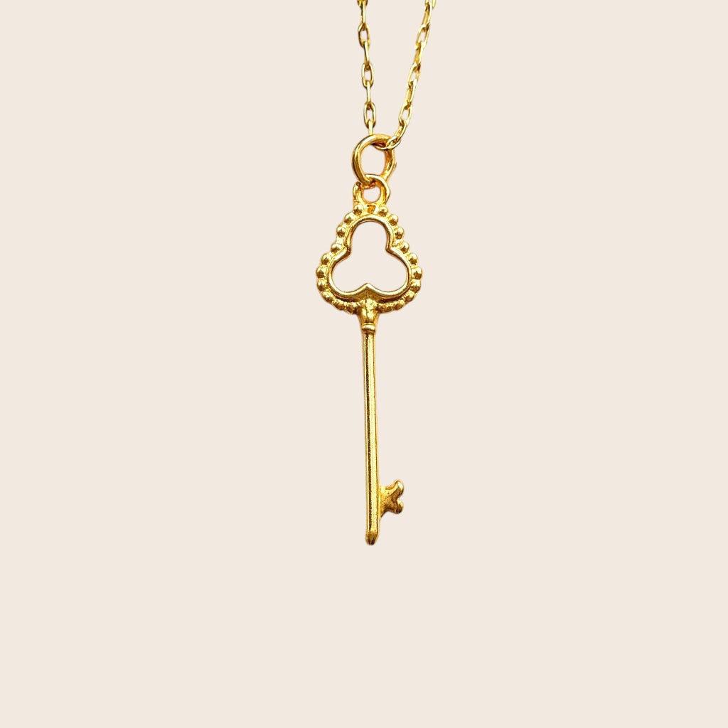 Key pendant romantic necklace made of 925 silver gold-plated