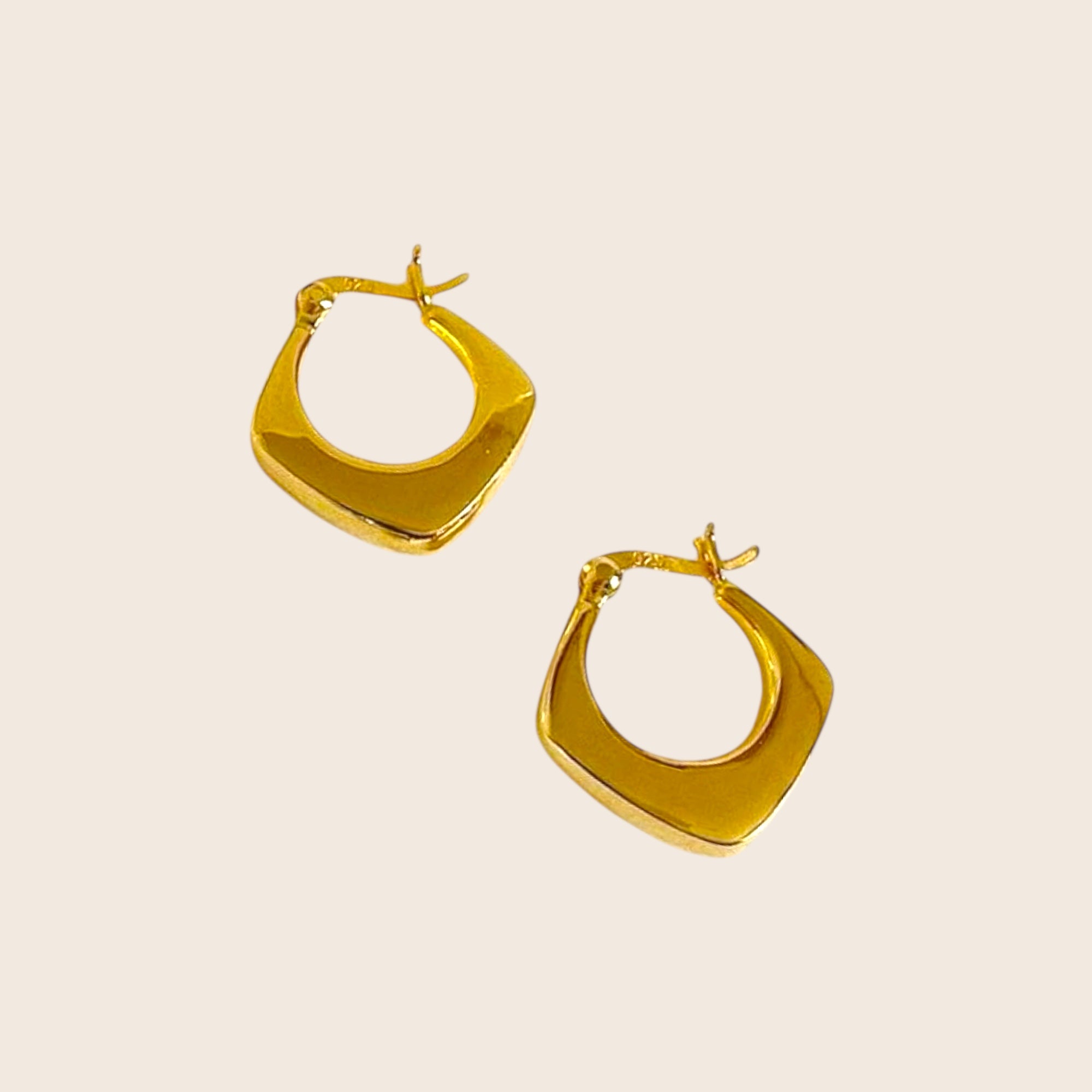 Parisian Geometry – Hoop earrings made of 925 silver 18K gold-plated