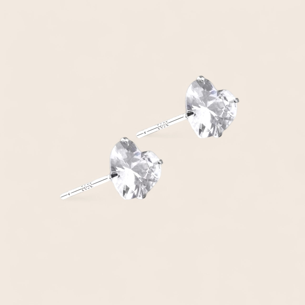 Mini heart stud earrings with 5mm zirconia made of 925 silver