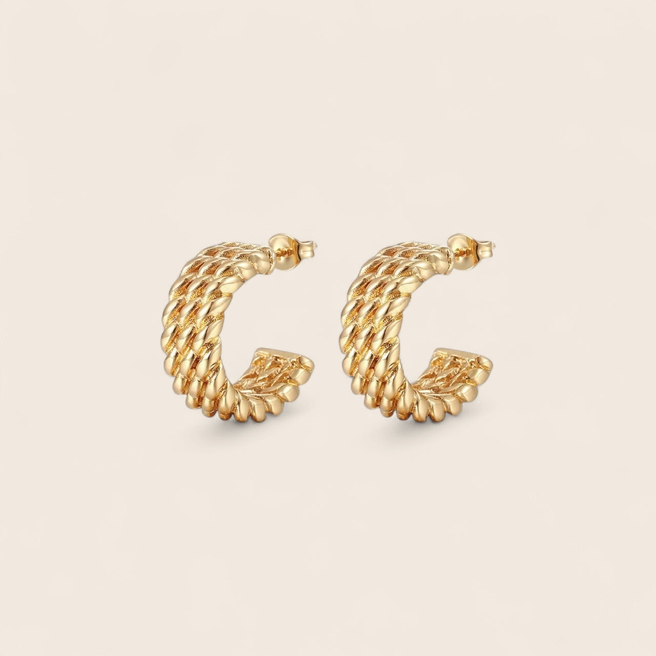 Luxurious knitted hoop earrings – 18K gold-plated stainless steel