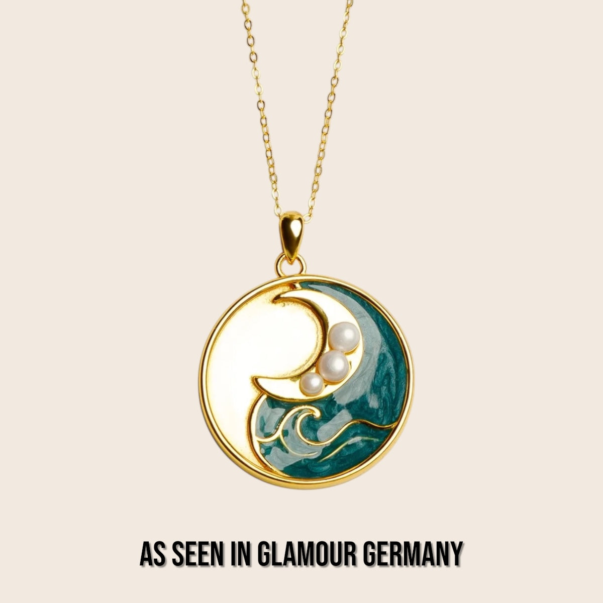 Ocean Dreams – ozeaninspirierte, handgemachte blaue Wellen und Mond Halskette mit Süßwasser Perlen - aus 925 Silber 18K vergoldet
