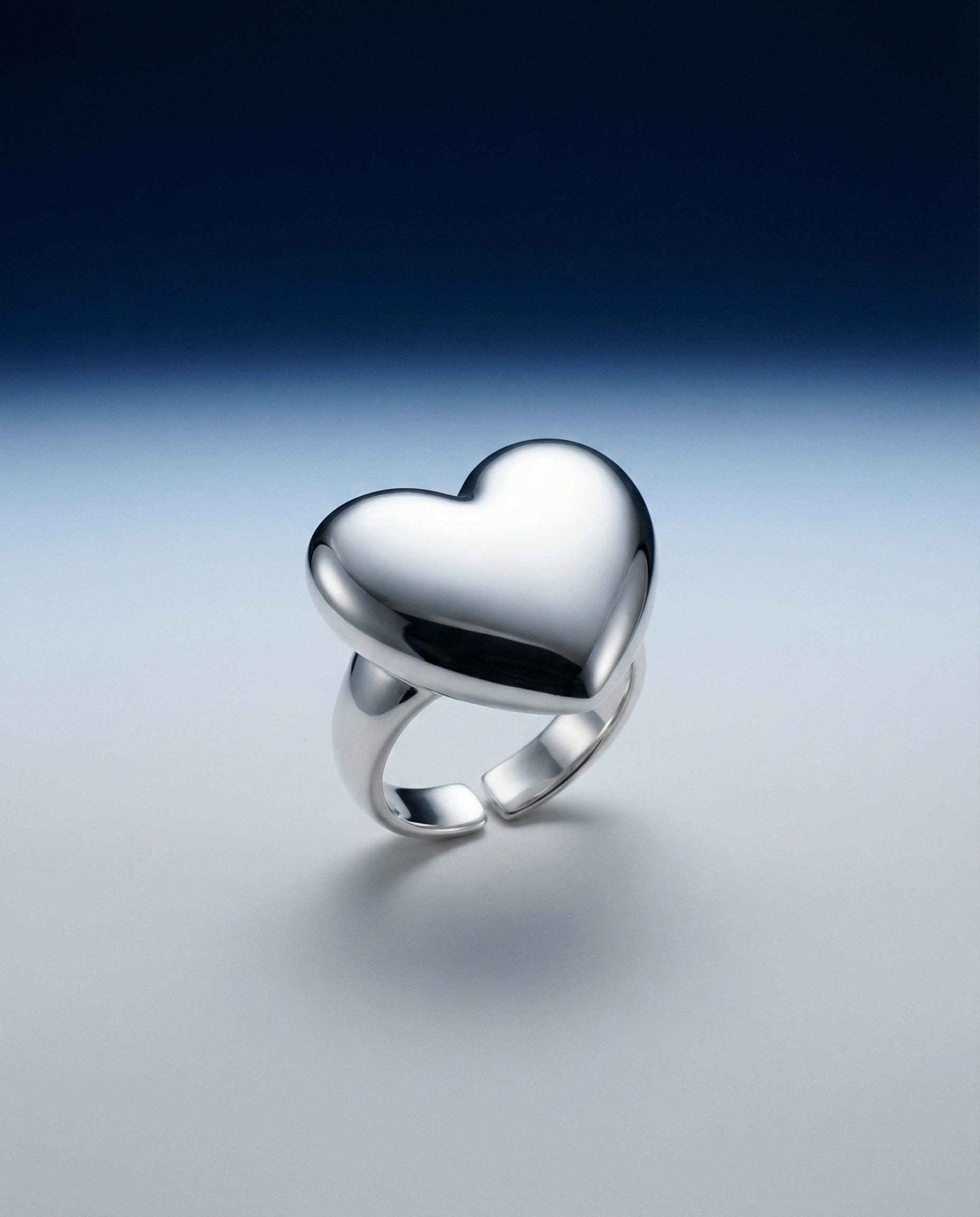 Übergroßer Chunky Herzring aus 925 Sterling Silber – größenverstellbar