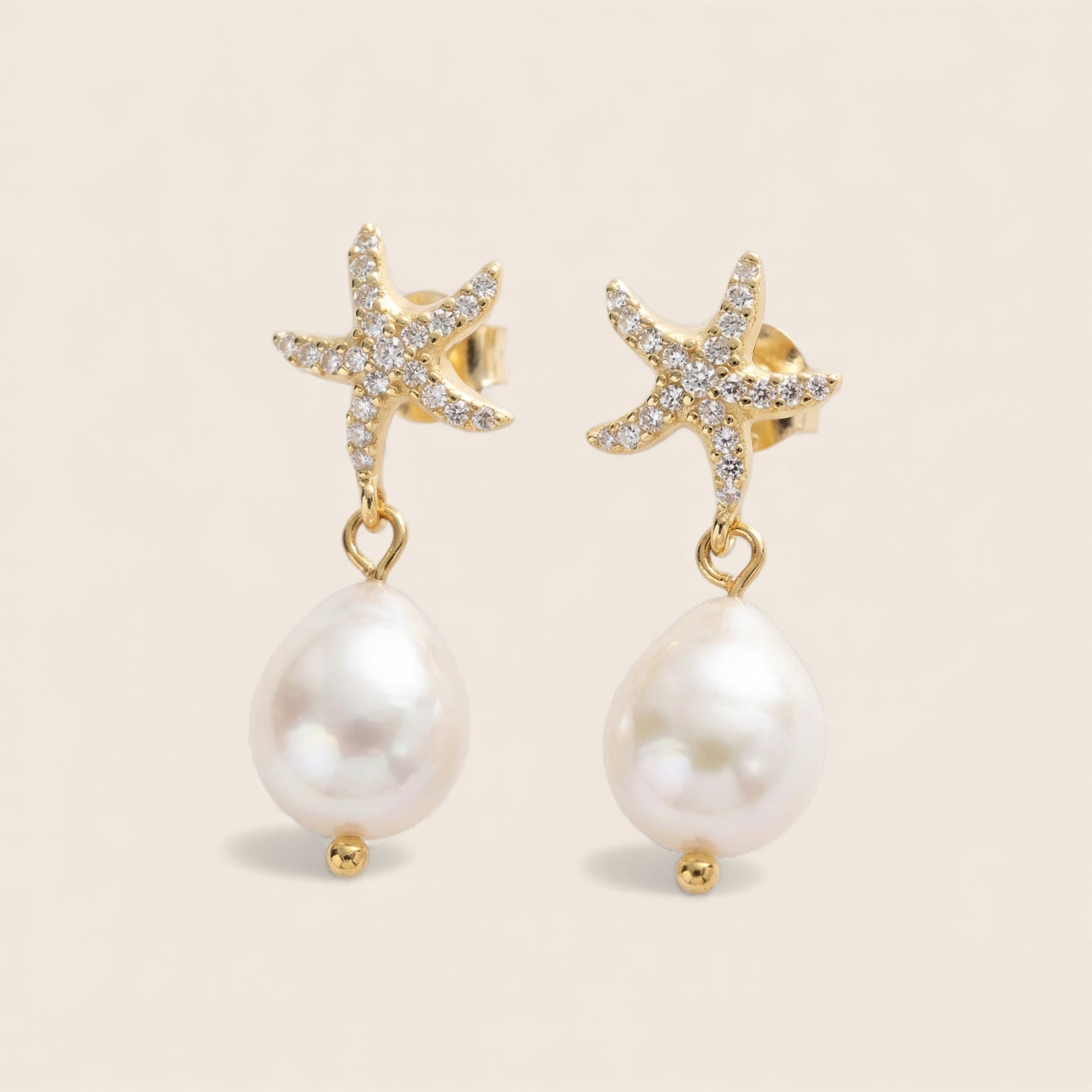 Seestern-Ohrstecker mit Süßwasserperle – Ohrringe in 925 Silber 14K vergoldet