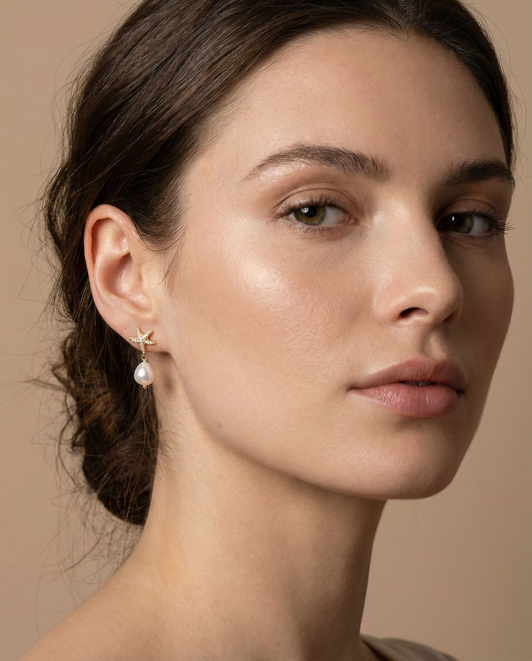 Seestern-Ohrstecker mit Süßwasserperle – Ohrringe in 925 Silber 14K vergoldet