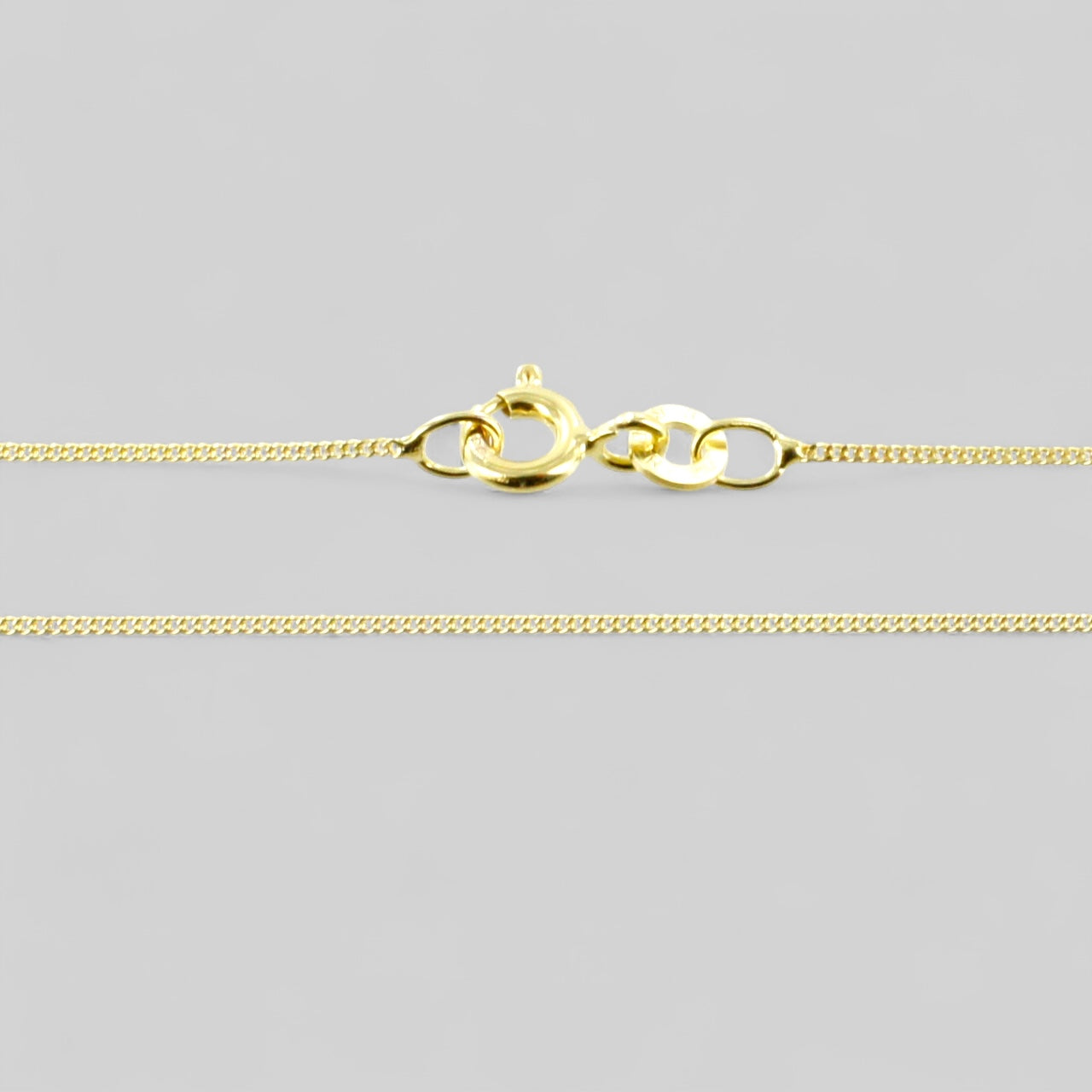 333 Gold strahlender Buchstabenanhänger mit Zirkonia mit oder ohne Kette