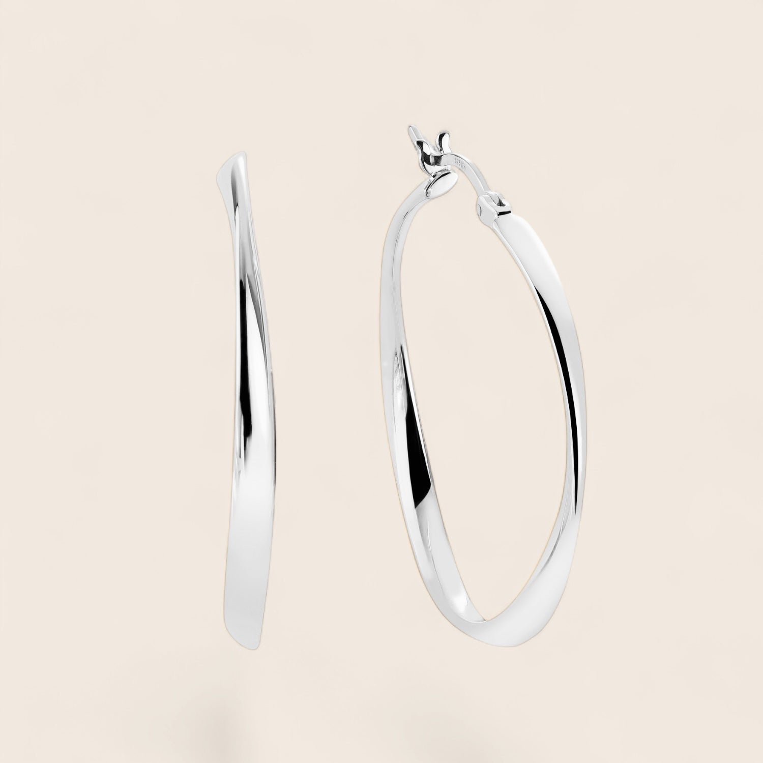 Essential Twist Creolen sanft gewölbt Ø 35 mm aus 925 Silber oder Silber vergoldet - NINASIA